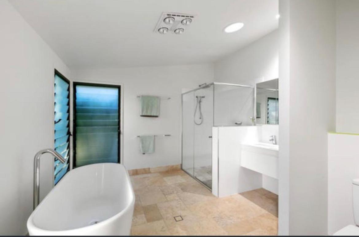 Dezen Accomodation Palmview Εξωτερικό φωτογραφία